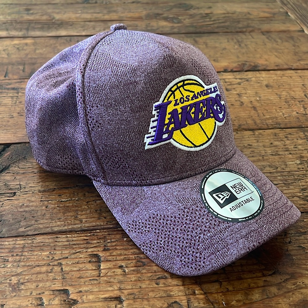New Era SnapBack Cap Engineered+ LA Lakers